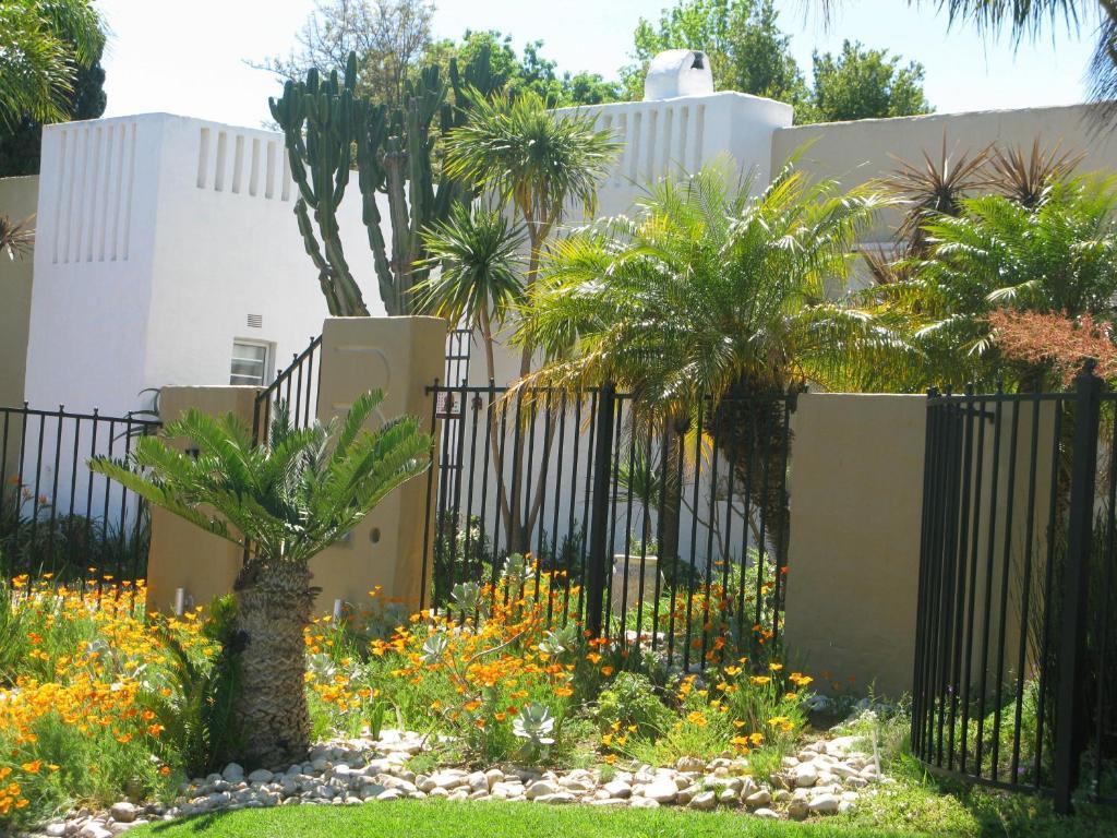 Casablanca Bed And Breakfast Stellenbosch Ngoại thất bức ảnh