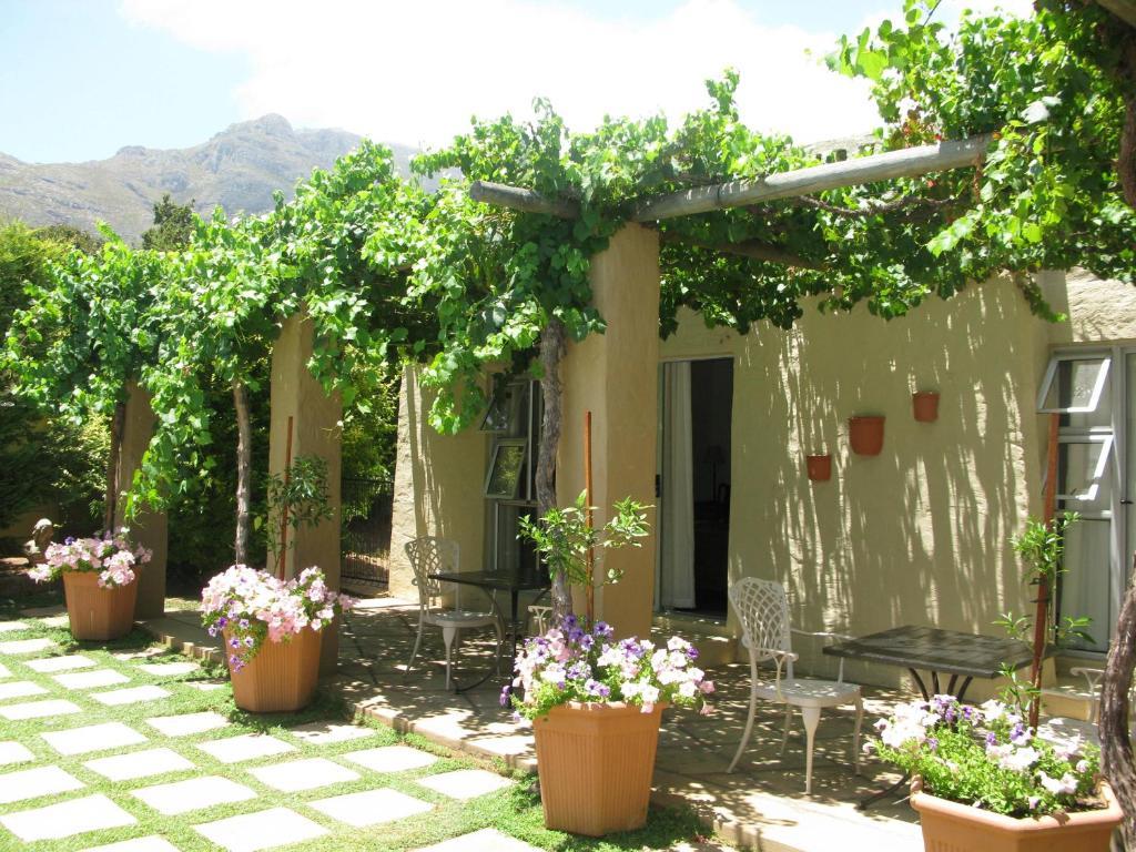 Casablanca Bed And Breakfast Stellenbosch Ngoại thất bức ảnh