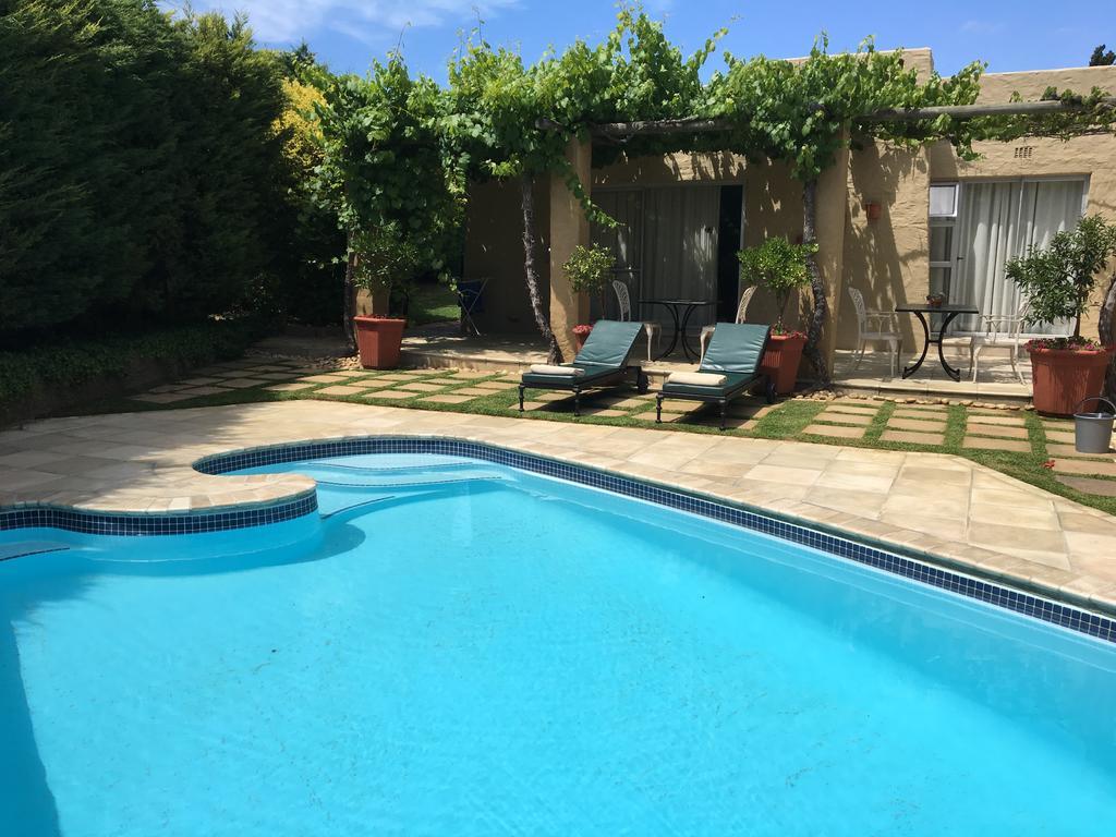 Casablanca Bed And Breakfast Stellenbosch Ngoại thất bức ảnh